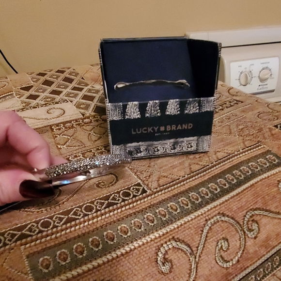 Lucky Brand silver bangle bracelet - Picture 3 of 5